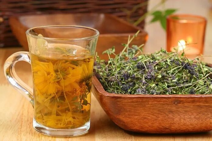 O infuzie de cimbru, a cărei utilizare contribuie la mărirea penisului